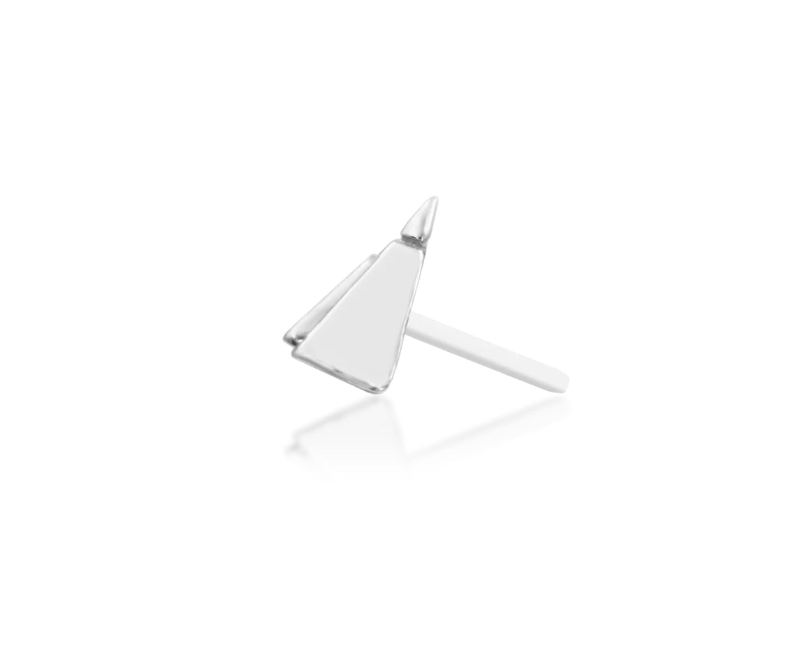 Junipurr Great Giza solid 14k white gold geometric threadless end, angled view.