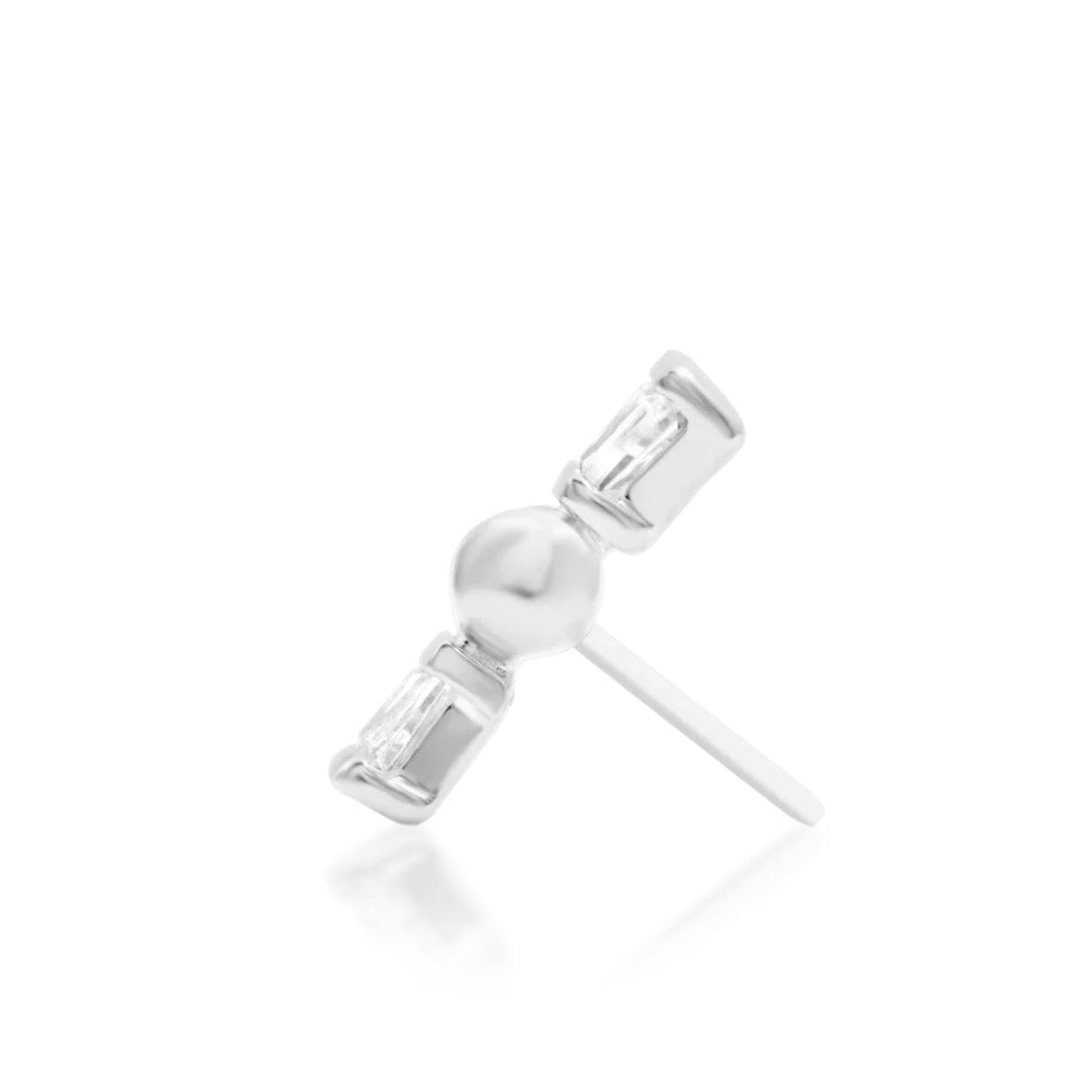 Side view of Junipurr Ilona CZ threadless end in 14k white gold.