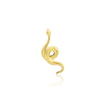 Mirror-polished yellow gold snake stud curved to follow the shape of the ear.