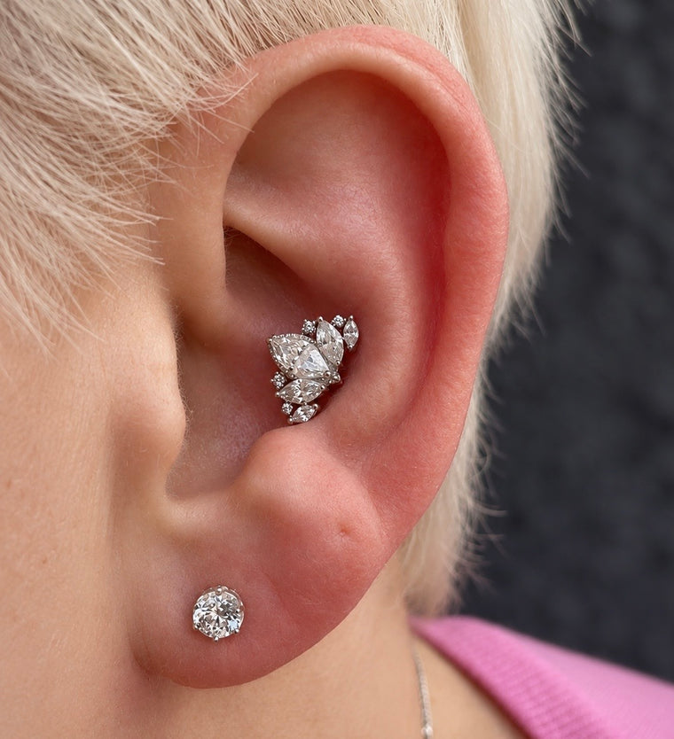White CZ