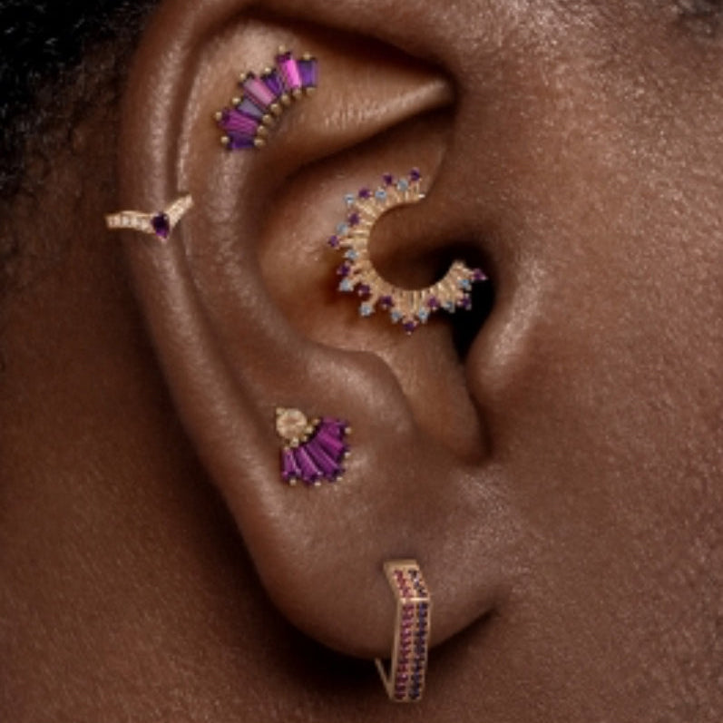 Side profile of BVLA custom order piece 16G yellow gold