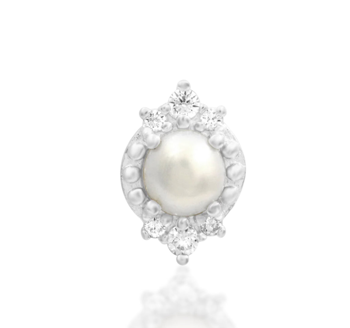 Junipurr Jewellery Margaret 14kt Gold Pearl CZ Conch Threadless Earring
