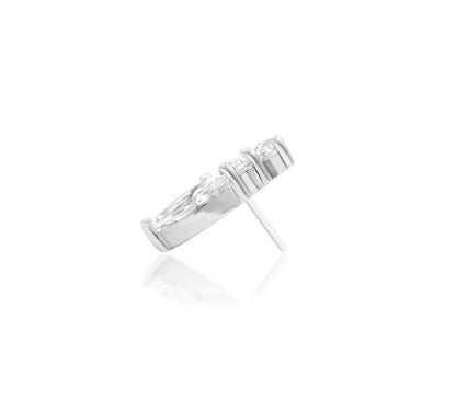 Side profile of the Junipurr Jewellery Enigma threadless end in white gold suitable for cartilage and helix wear.
