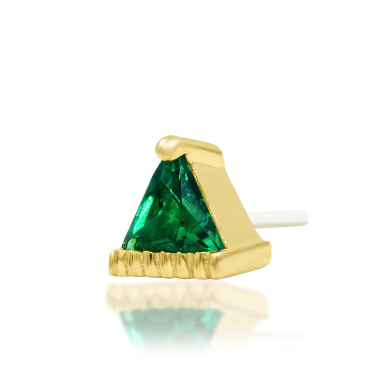 Junipurr Alvern solid 14k yellow gold emerald green cubic zirconia threadless end angled view with geometric styling for curated ears