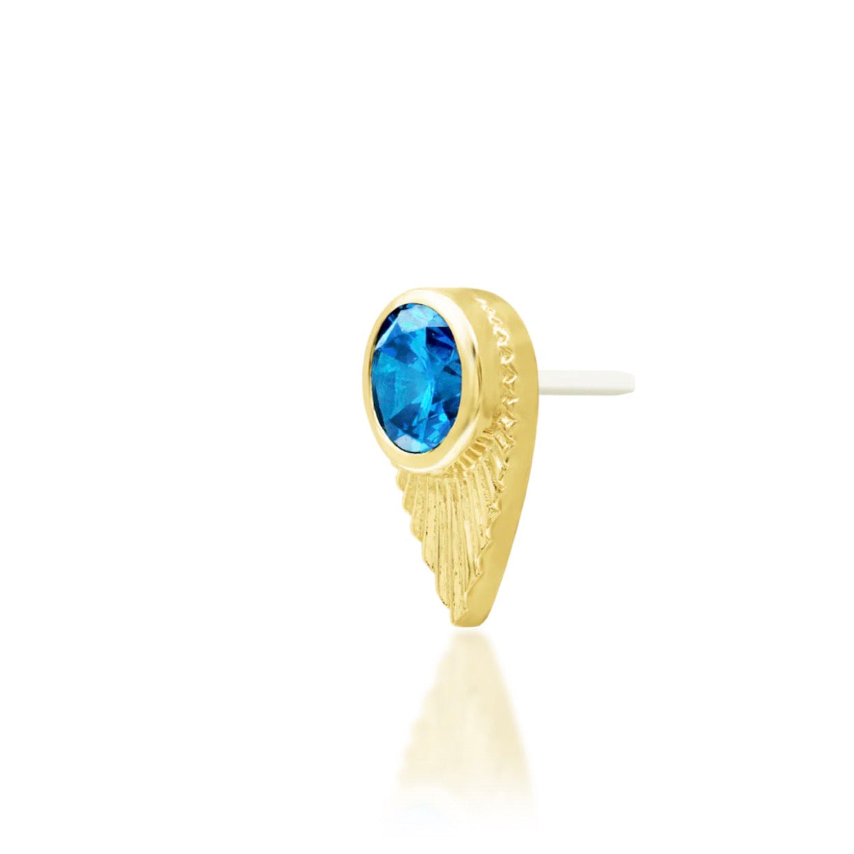 Yellow gold angled view.