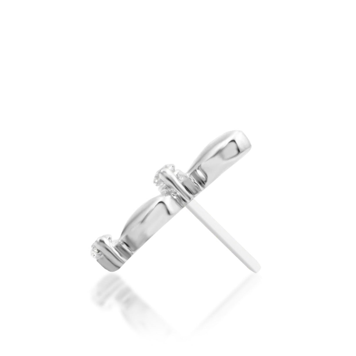White gold angled view.