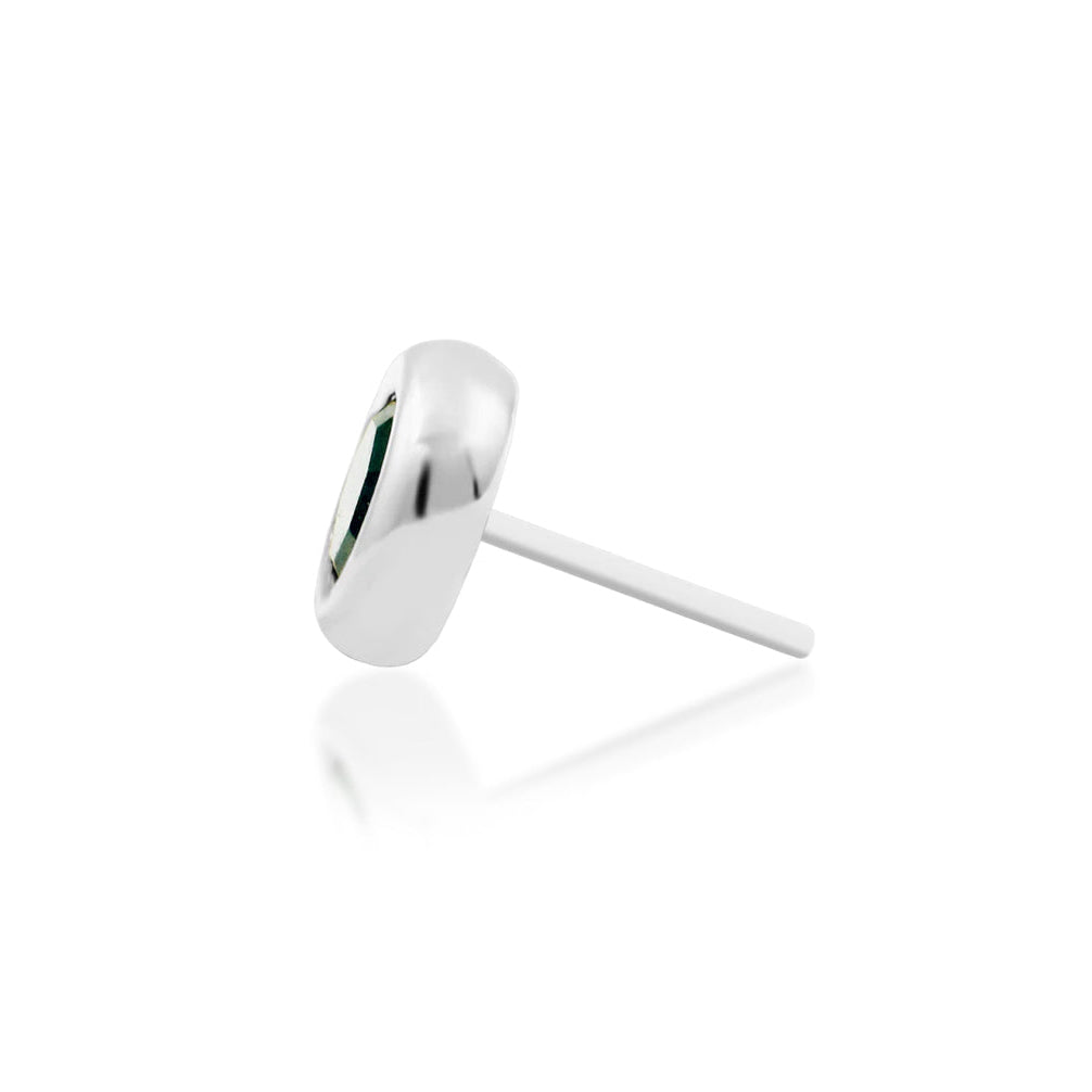 Side profile of Junipurr Jewellery Alary white gold moss agate bezel set threadless decorative end
