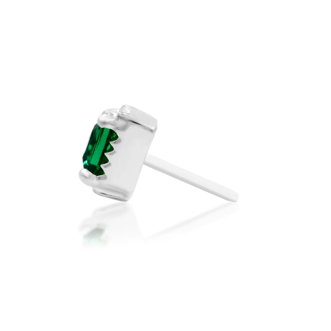 Side profile of Junipurr Jewellery Arden threadless decorative end suitable for helix and conch piercings