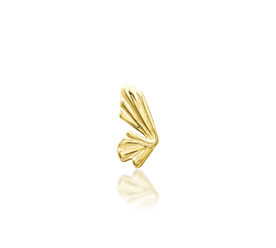 Front view of the Junipurr Jewellery Butterflights threadless end in 14k yellow gold, showcasing its delicate butterfly-inspired design.