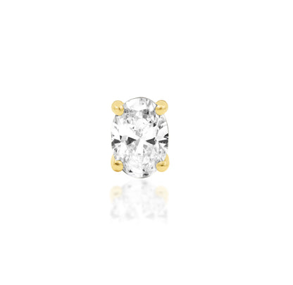 Front view of the Junipurr Jewellery Diamond Oval threadless end in 14k yellow gold set with a VS1 F-colour lab-grown oval diamond.