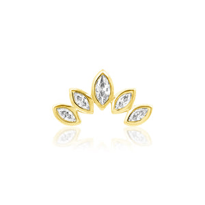 Front view of the Junipurr Jewellery Havana th readless end in 14k yellow gold, showcasing its refined shape and polished finish. L