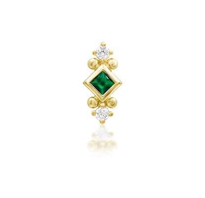 Front view of Junipurr Jewellery Kadir emerald green CZ threadless decorative end in 14k yellow gold suitable for helix flat and tragus piercings
