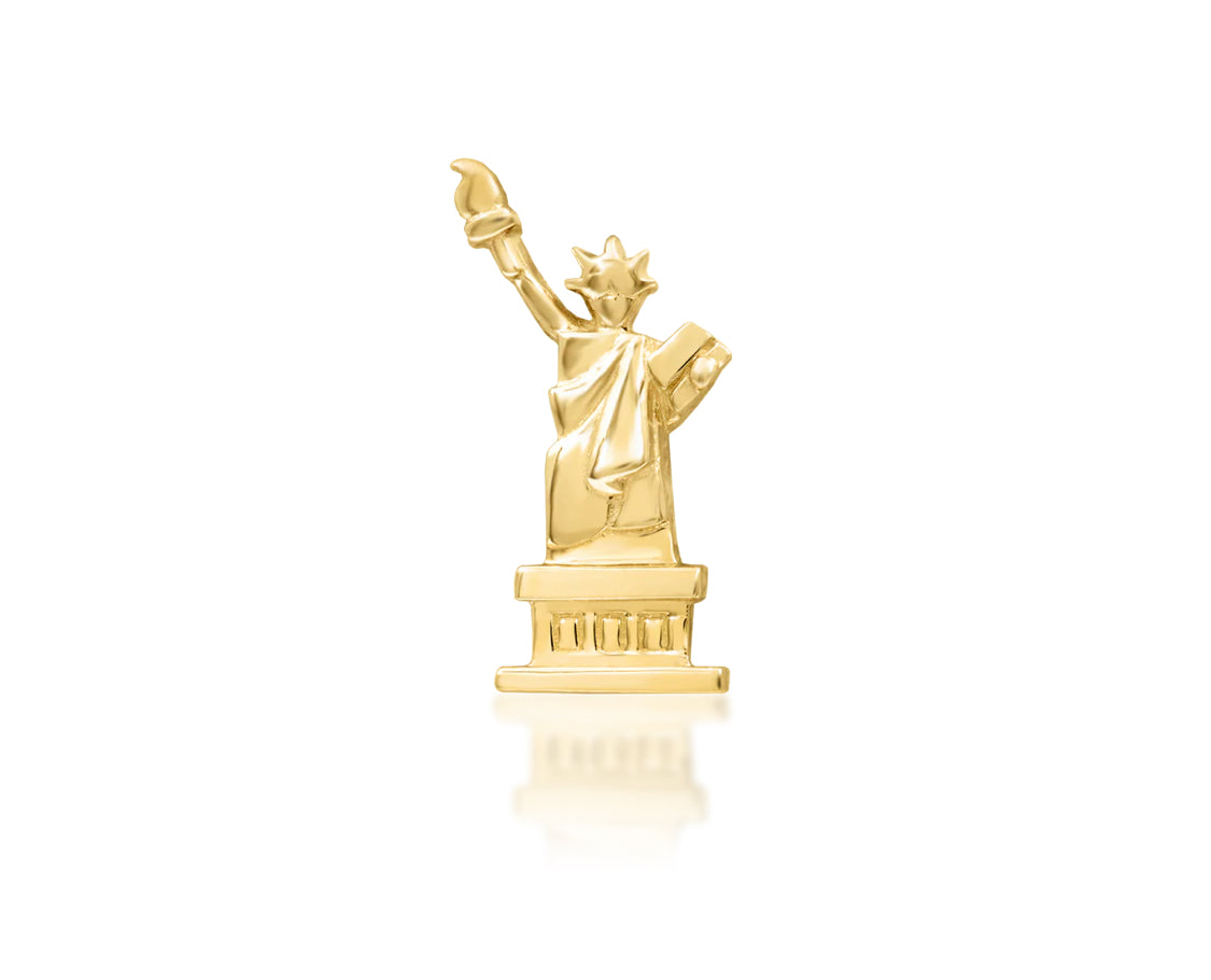 Front view of the Junipurr Jewellery Liberty threadless end in 14k yellow gold, showcasing its minimalist design for helix and lobe piercings.