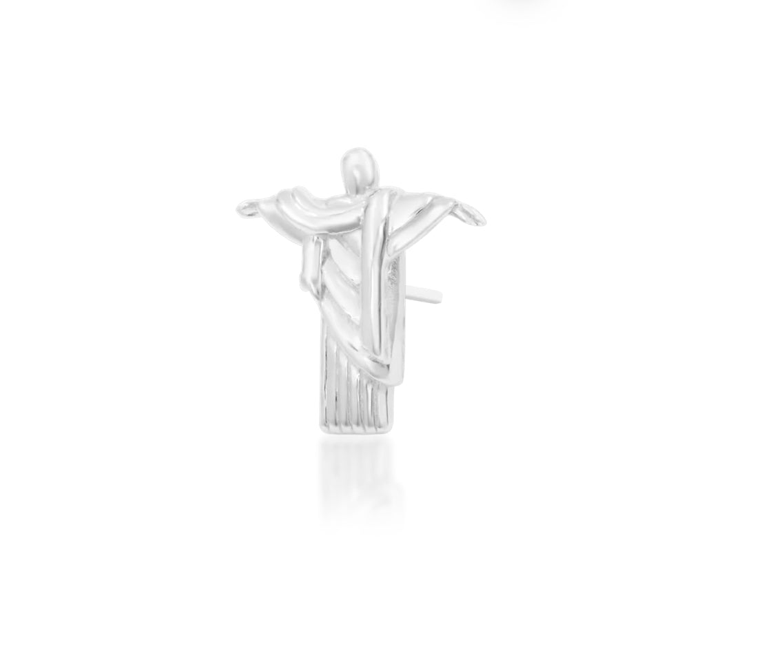 Angled perspective of the Junipurr Jewellery The Redeemer in white gold, revealing sculptural contours and balanced proportions.
