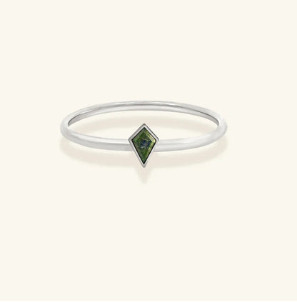 Angled view of Junipurr Jewellery Ully natural moss agate ring in gold vermeil