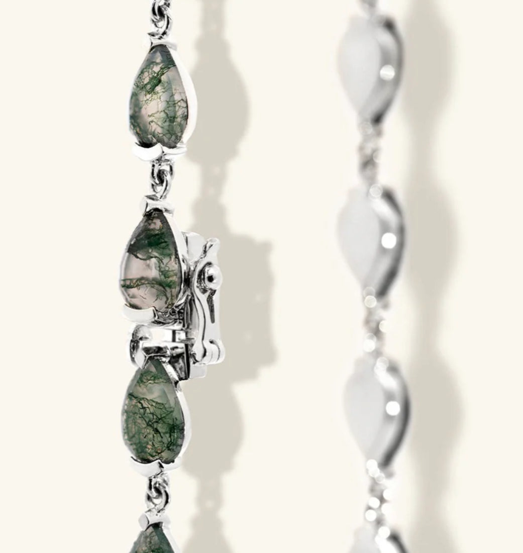 Close detail of moss agate gemstones in Junipurr Jewellery Vardis bracelet
