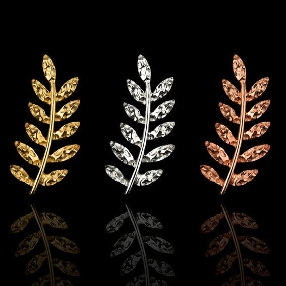 Front view of Junipurr Jewellery Willow threadless decorative end in 14k yellow gold