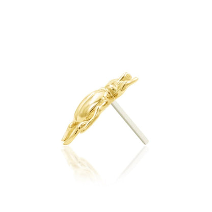 Side profile of Junipurr Rhino Beetle 14k yellow gold threadless end with sculptural beetle silhouette detailing