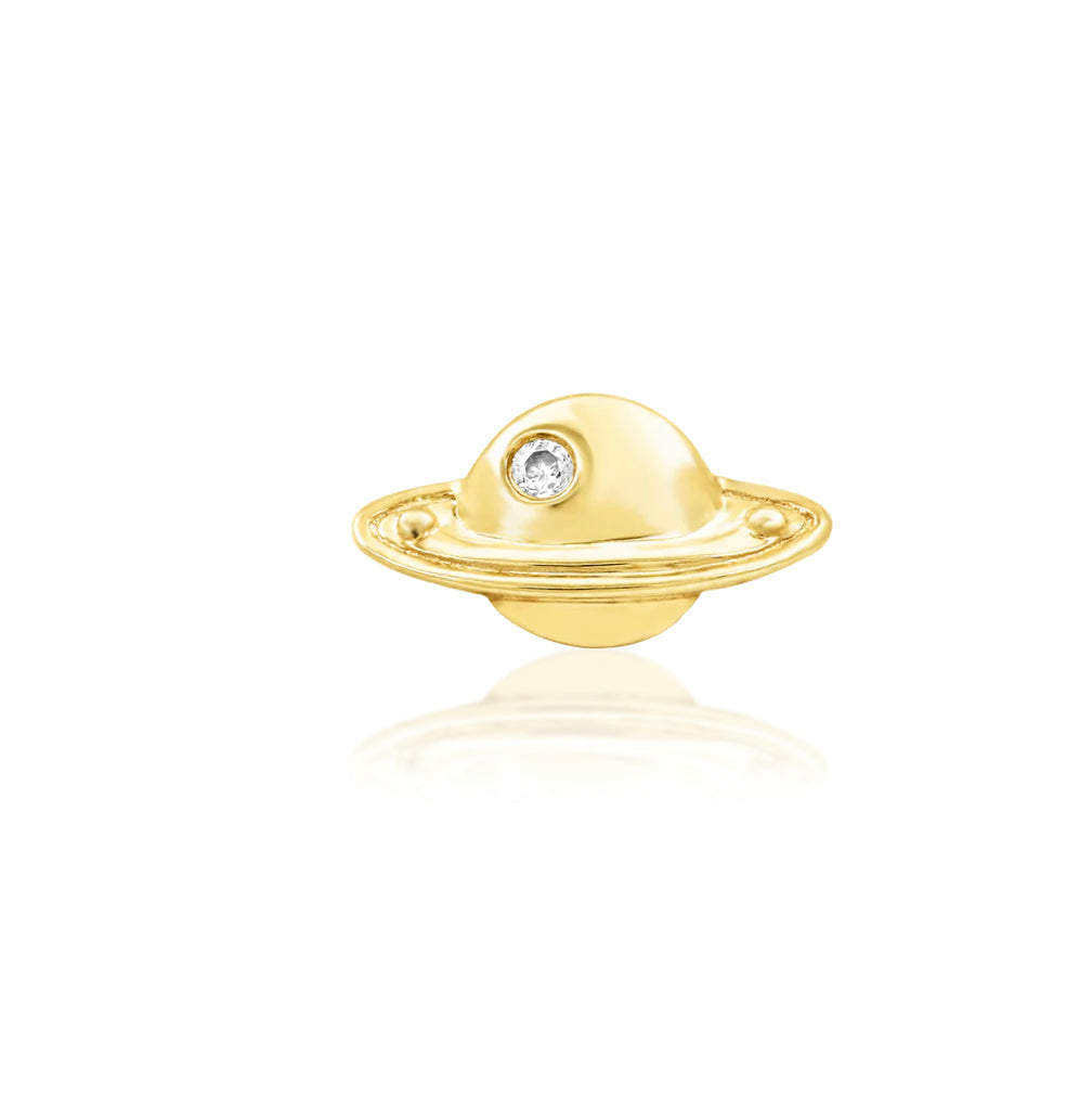 Yellow gold angled view.