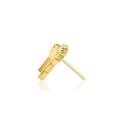 Junipurr Scaredy Cat 14k yellow gold cat threadless end with polished detailing, angled view for curated ear styling