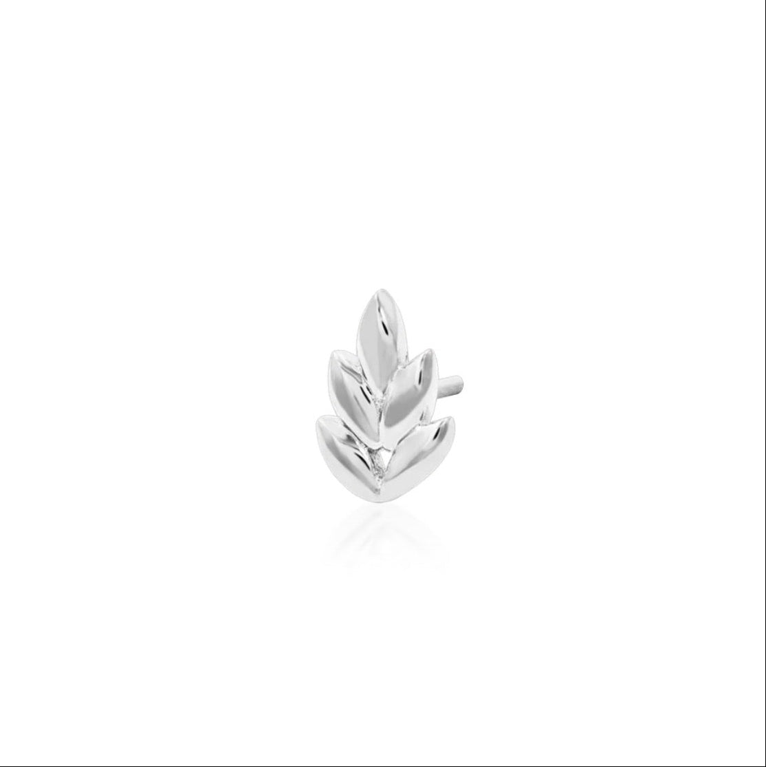 Solid white gold decorative end shaped like a slender frond for refined ear styling.