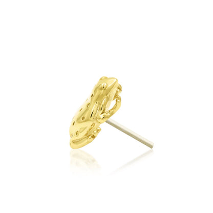 Animal-inspired conch earring handcrafted as a three-dimensional solid gold frog