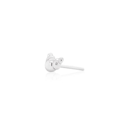 Curved white gold conch earring with a polished descending bead design