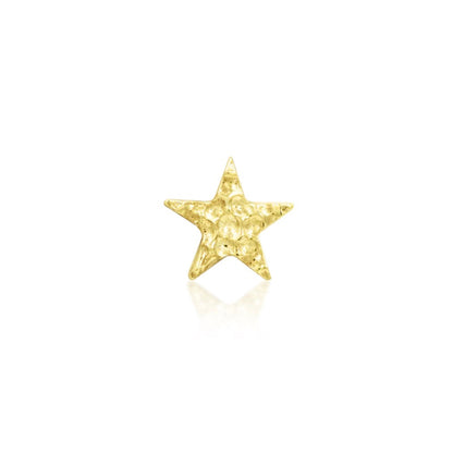 Hammered star earring in solid 14k yellow gold, featuring Junipurr’s petite textured celestial design.