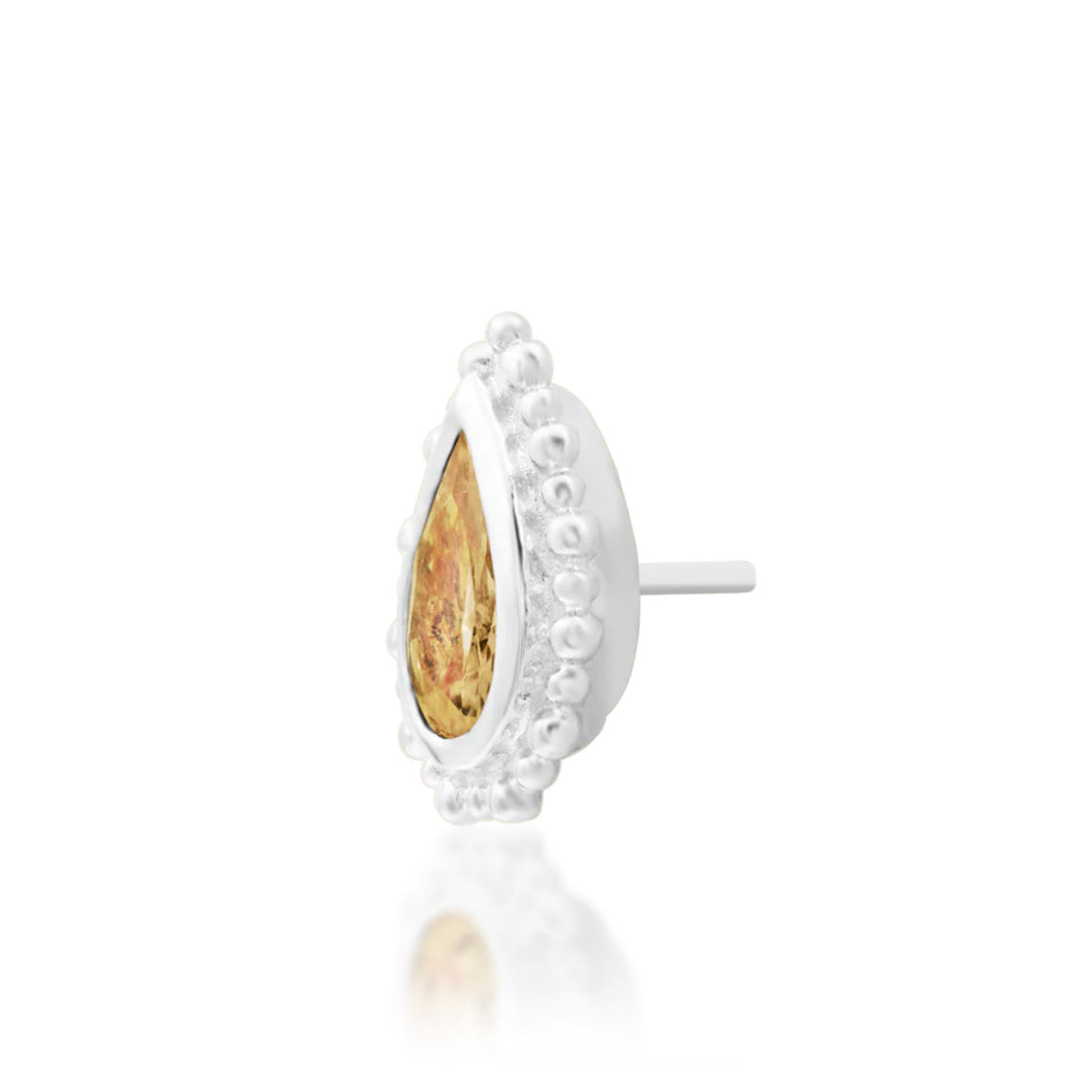 Junipurr Avani solid 14k white gold pear-cut Champagne CZ threadless end, angled view.