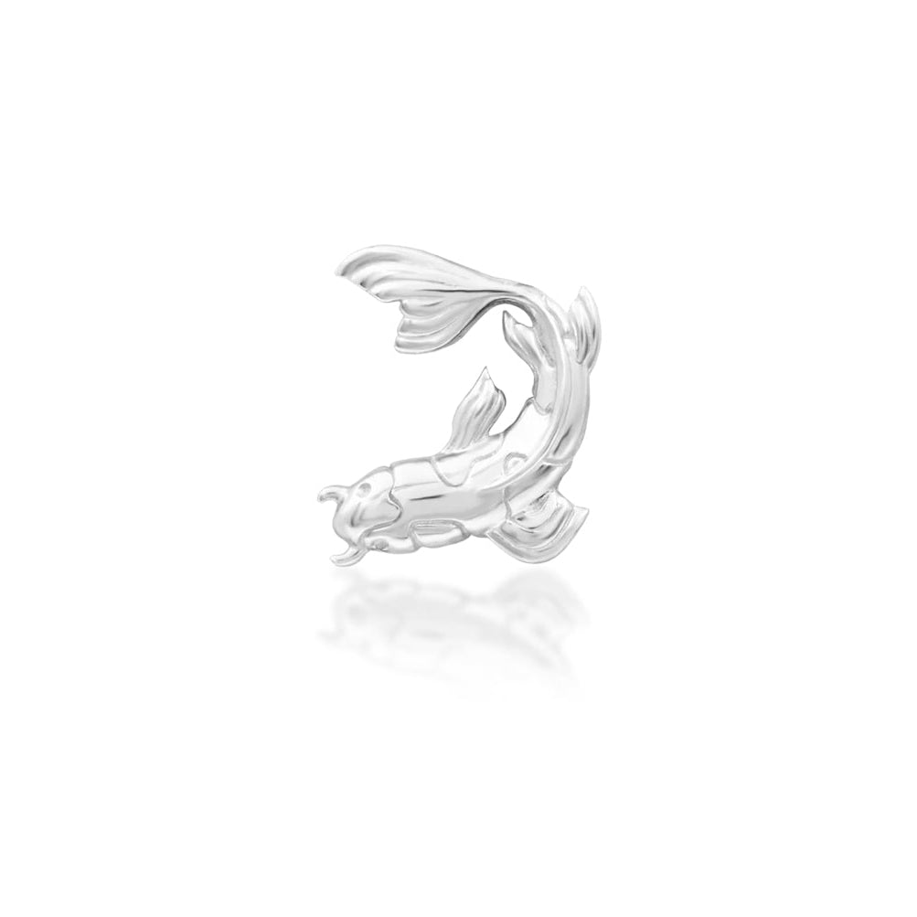 Junipurr Carp-E Diem solid 14k white gold koi-fish threadless end, front view.