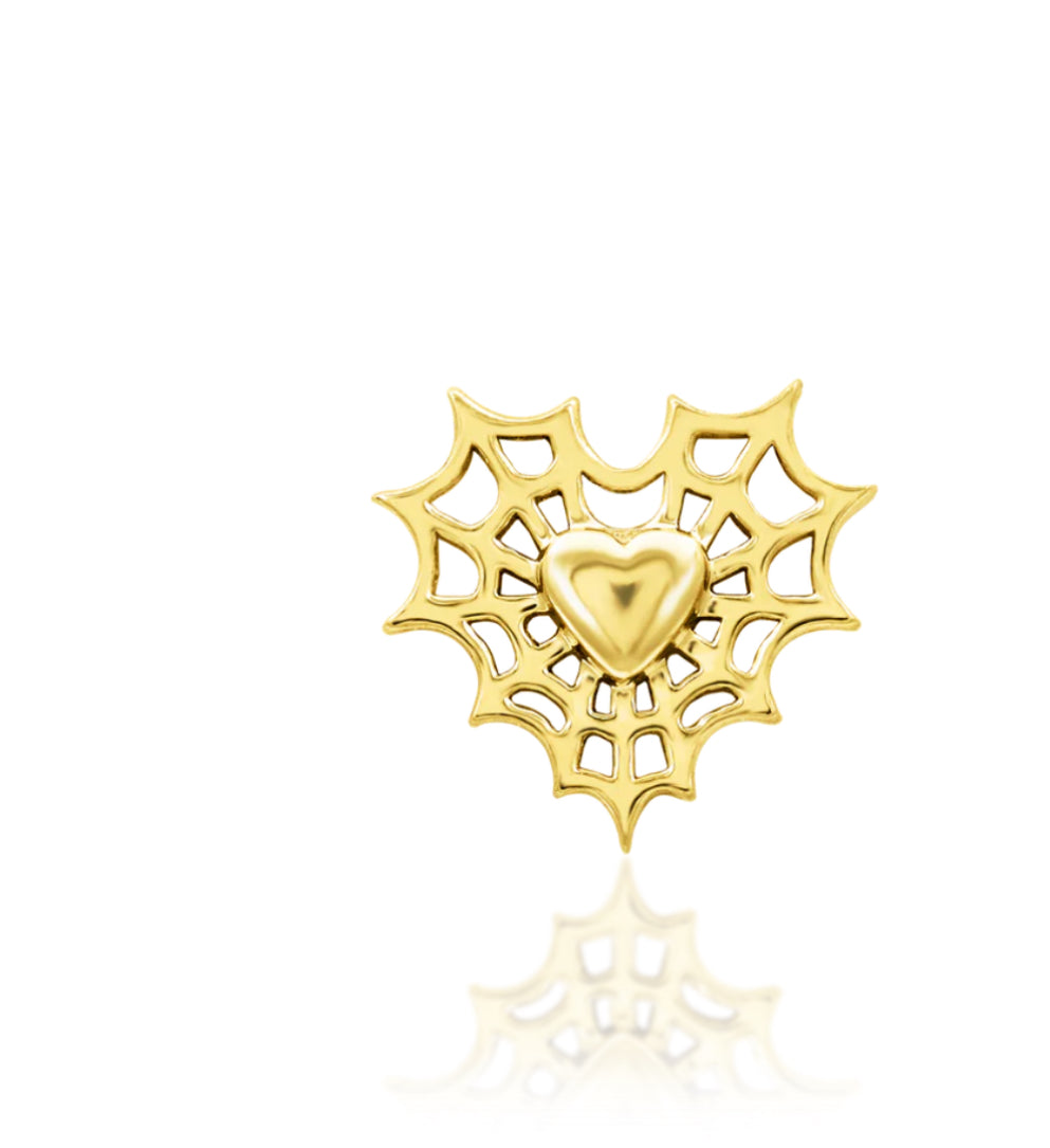Junipurr Caught You solid 14k gold 14G internally threaded heart decorative end, product view.