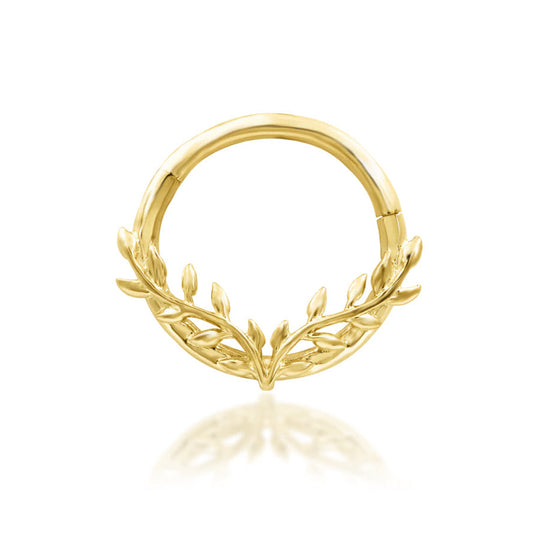 Junipurr Everleigh solid 14k yellow gold sculptural clicker ring, front view.