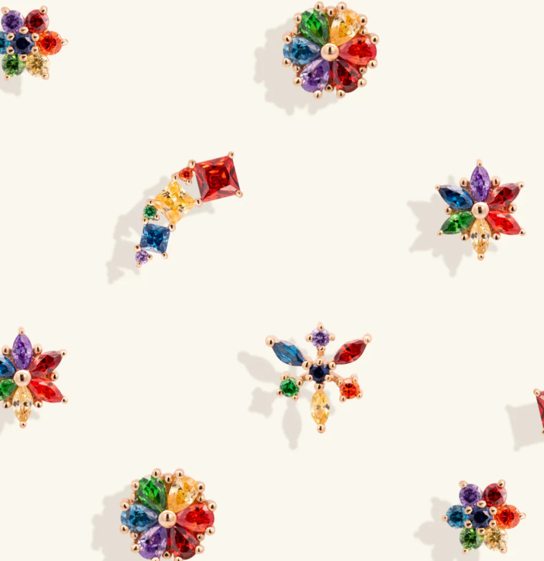 Junipurr Laverne Rainbow CZ threadless decorative end in solid 14k gold, product view.