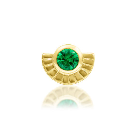 Junipurr Mage yellow gold Emerald Green CZ + White CZ Threadless Decorative End, front view.