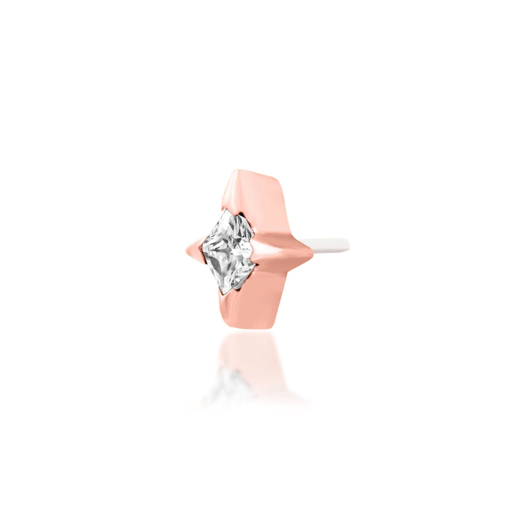 Four-point rose gold flat earring featuring a princess-cut white cubic zirconia