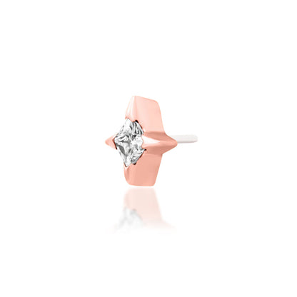 Four-point rose gold flat earring featuring a princess-cut white cubic zirconia