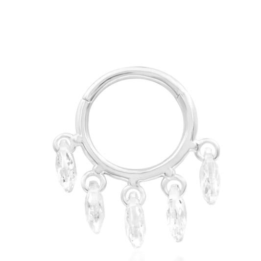 Solid gold septum ring in white gold featuring Junipurr Sia’s marquise gemstone design.
