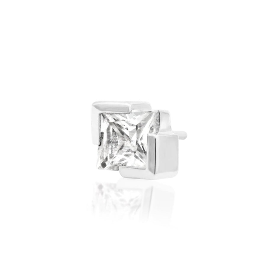 White gold flat back earring set with a reflective princess-cut cubic zirconia